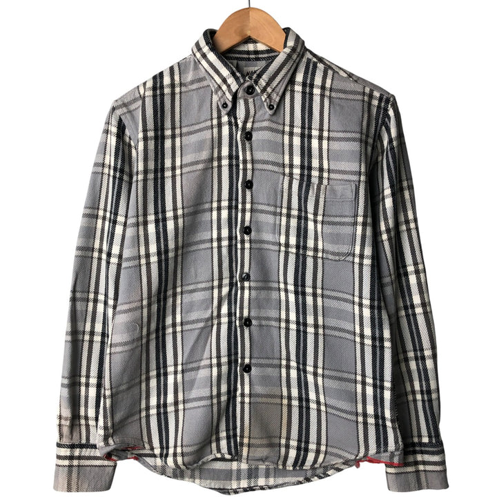 NAKED and FAMOUS Tartan Check Long Sleeve Button-Down Flannel Check Shirt, Made in Canada, Women's Size Medium cotton gray type Vintage Second Hand