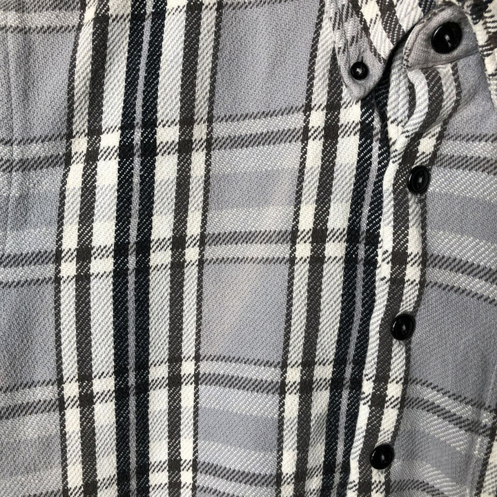 NAKED and FAMOUS Tartan Check Long Sleeve Button-Down Flannel Check Shirt, Made in Canada, Women's Size Medium cotton gray type Vintage Second Hand