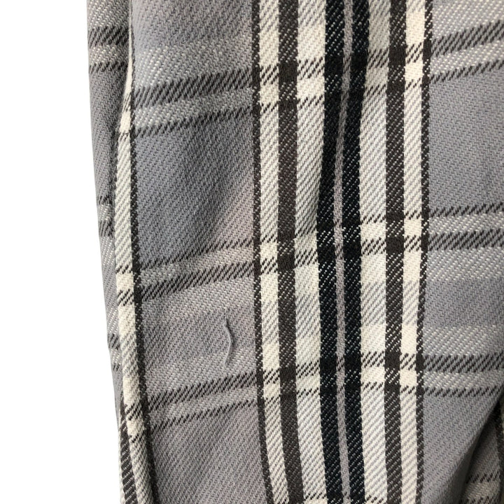 NAKED and FAMOUS Tartan Check Long Sleeve Button-Down Flannel Check Shirt, Made in Canada, Women's Size Medium cotton gray type Vintage Second Hand