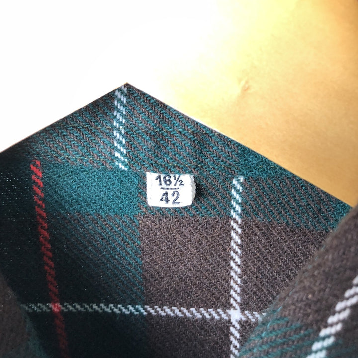 Vintage 1970'S long-sleeved flannel check box shirt, men's size L unclear green type Vintage Second Hand