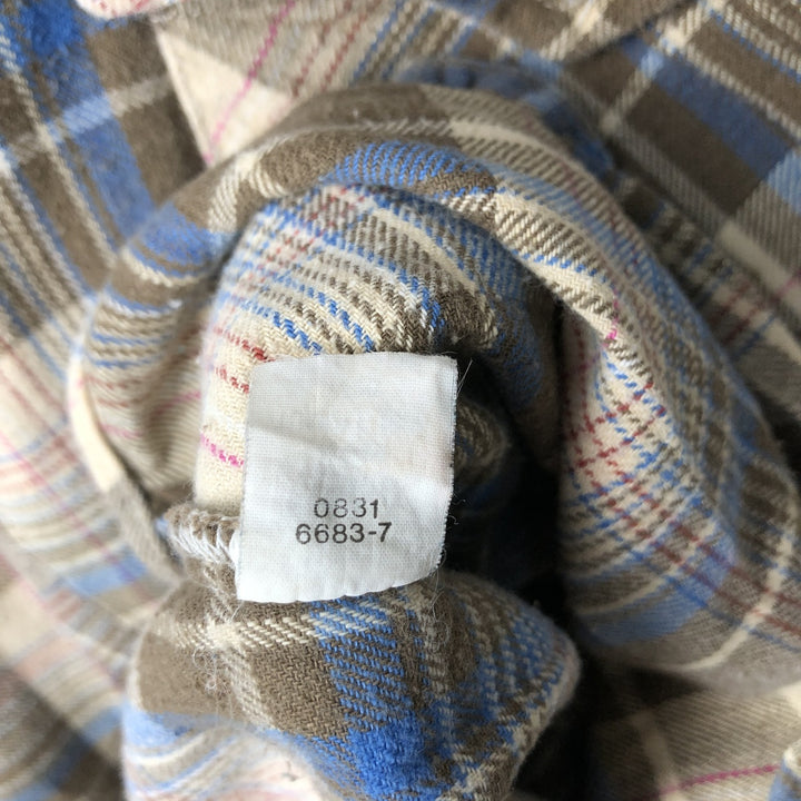 1980'S JCPenney PLAIN POCKETS Check Pattern Long Sleeve Light Flannel Shirt, Women's Size Medium cotton Beige type Vintage Second Hand