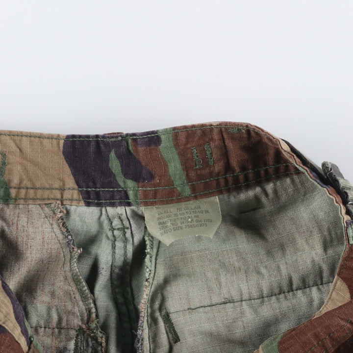 Authentic 2000'S US military woodland camo ripstop military cargo and combat pants, made in the USA, men's size W30. Nylon Khaki type Vintage Second Hand