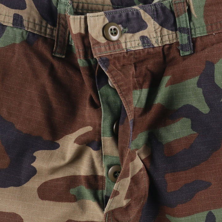Authentic 2000'S US military woodland camo ripstop military cargo and combat pants, made in the USA, men's size W30. Nylon Khaki type Vintage Second Hand