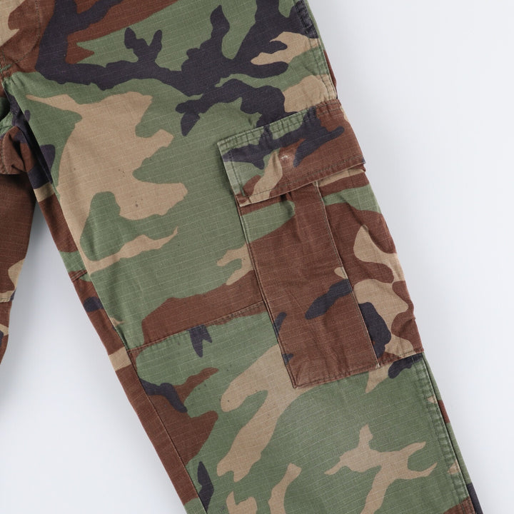 Authentic 2000'S US military woodland camo ripstop military cargo and combat pants, made in the USA, men's size W30. Nylon Khaki type Vintage Second Hand