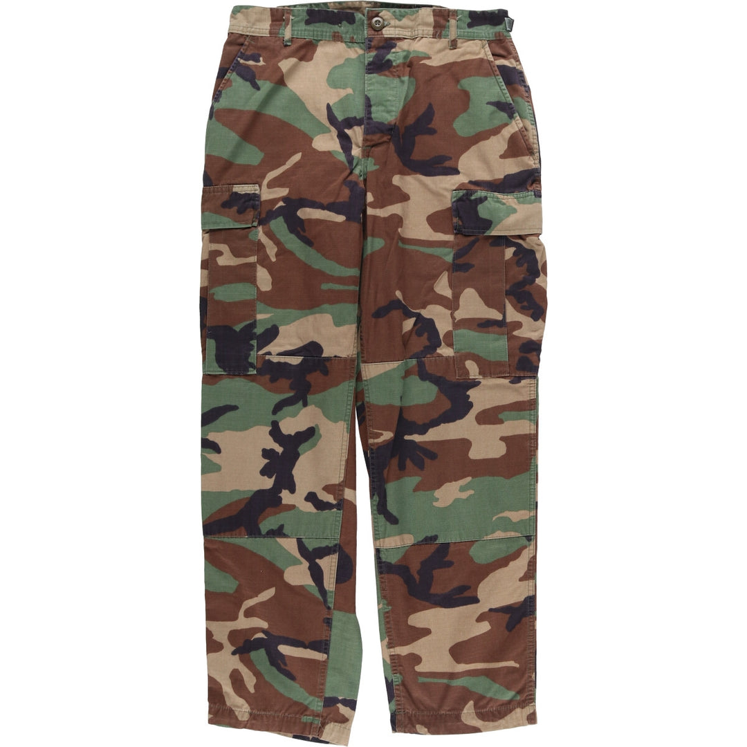 1990'S US Military Camouflage Woodland Camo Ripstop Military Cargo Pants, Combat Pants, Made in USA, Men's Size Medium Nylon Khaki type Vintage Second Hand
