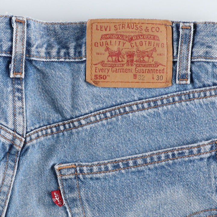 00'S Levi's 550 Relaxed Fit Tapered Denim Pants for Men, W31 cotton Blue type light blue Vintage Second Hand