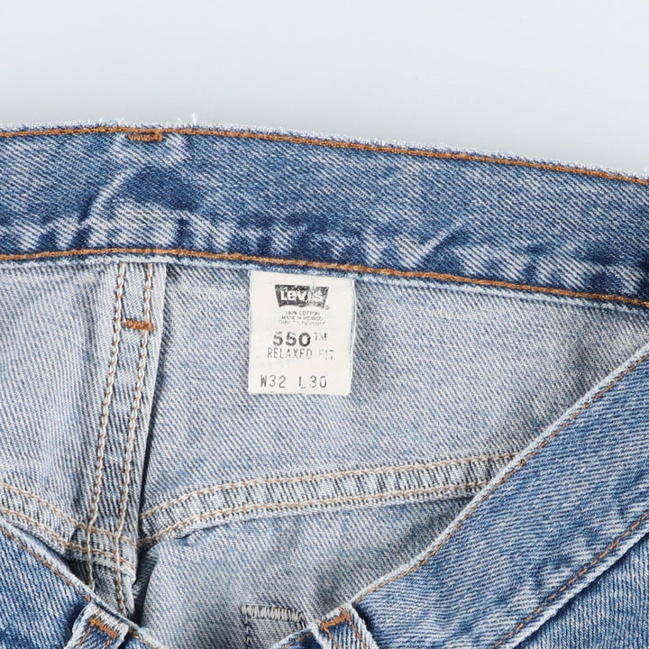 00'S Levi's 550 Relaxed Fit Tapered Denim Pants for Men, W31 cotton Blue type light blue Vintage Second Hand