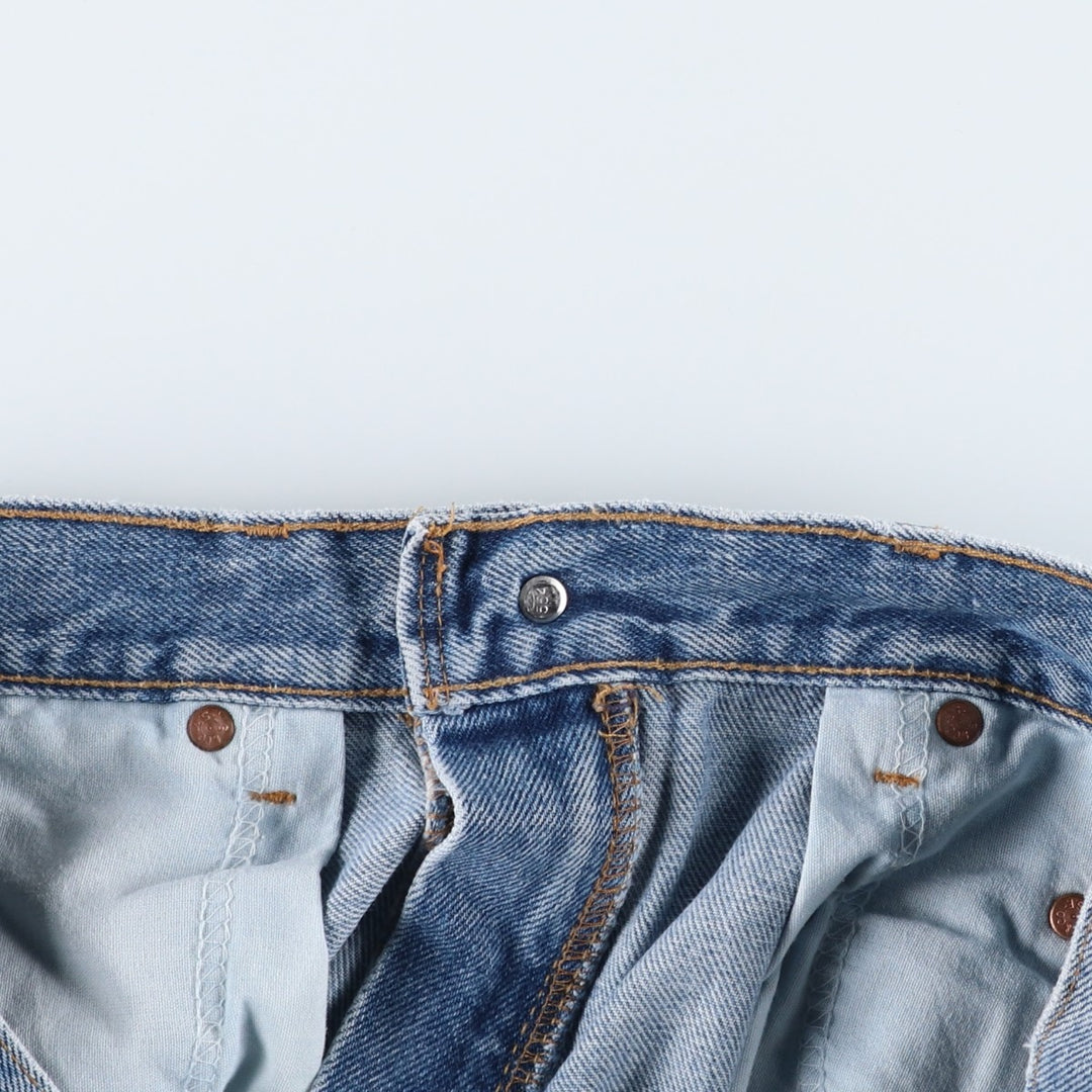 2000'S Levi's 550 Relaxed Fit Tapered Denim Pants, Made in USA, Men's Size 34 (approx.) cotton Blue type light blue Vintage Second Hand