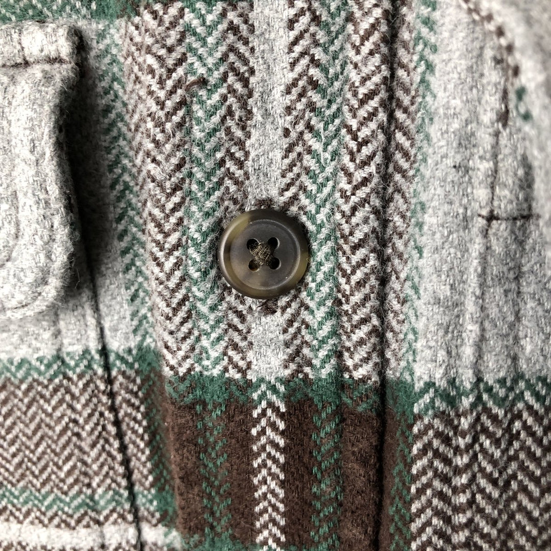 St. John's Bay Classic Fit Long Sleeve Flannel Check Shirt, Men's Size Small cotton gray type Vintage Second Hand