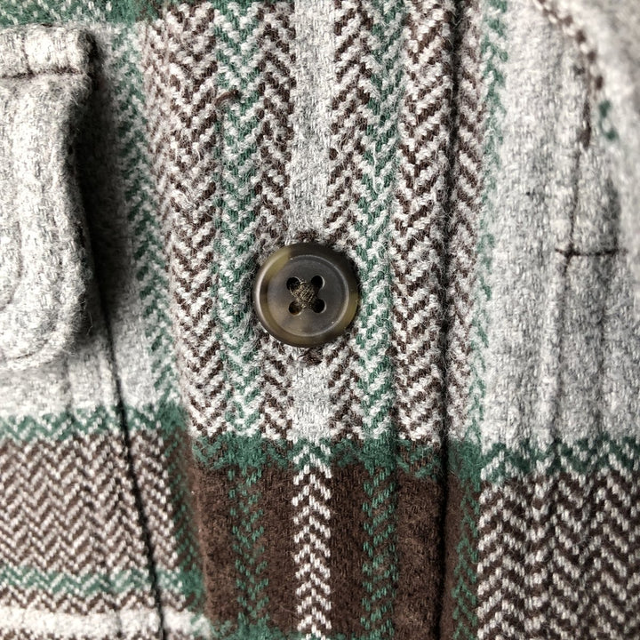 St. John's Bay Classic Fit Long Sleeve Flannel Check Shirt, Men's Size Small cotton gray type Vintage Second Hand