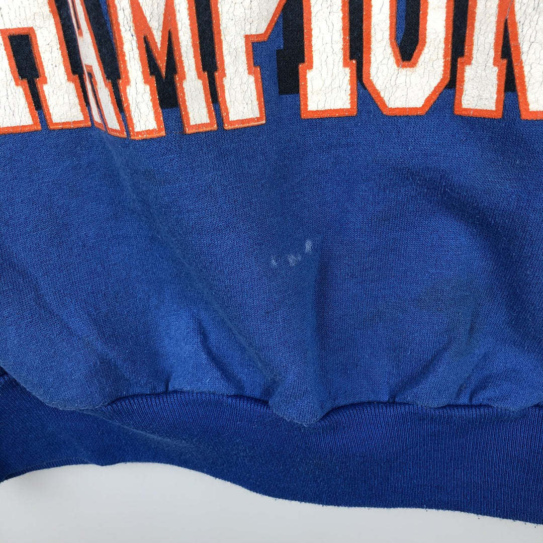 Vintage 1980'S NFL Denver Broncos print sweatshirt, Made in USA, Men's Size Medium polyester blue type Vintage Second Hand
