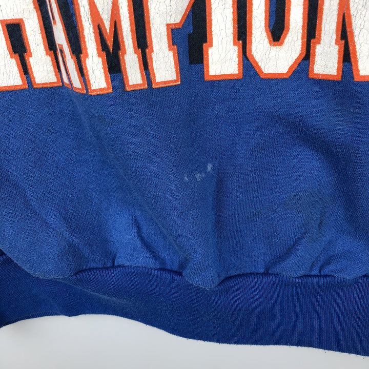 Vintage 1980'S NFL Denver Broncos print sweatshirt, Made in USA, Men's Size Medium polyester blue type Vintage Second Hand
