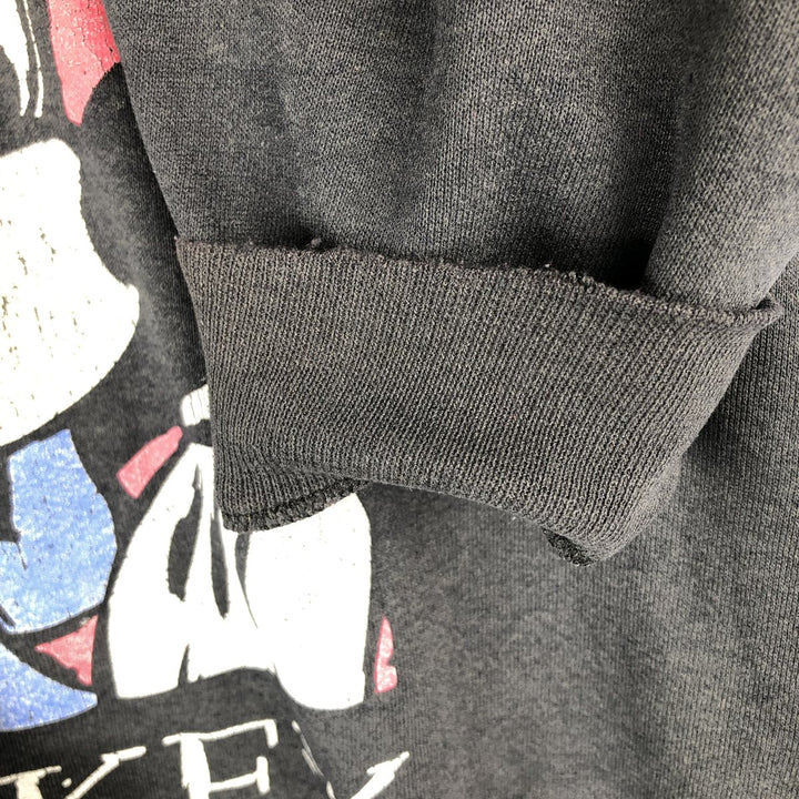 Vintage 90'S Disney Mickey Mouse character sweatshirt, made in the USA, size M, men's polyester black type Vintage Second Hand