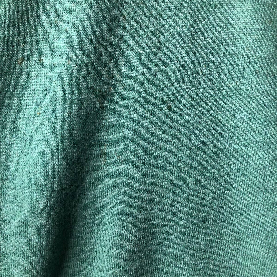 Burberry's London V-neck lambswool knit sweater, size L Lamb wool Emerald green Vintage Second Hand