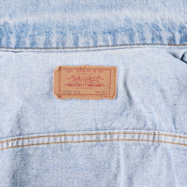 Vintage 1980'S Levi's 70506-0214 denim jacket, made in the USA, size L. cotton blue type Vintage Second Hand