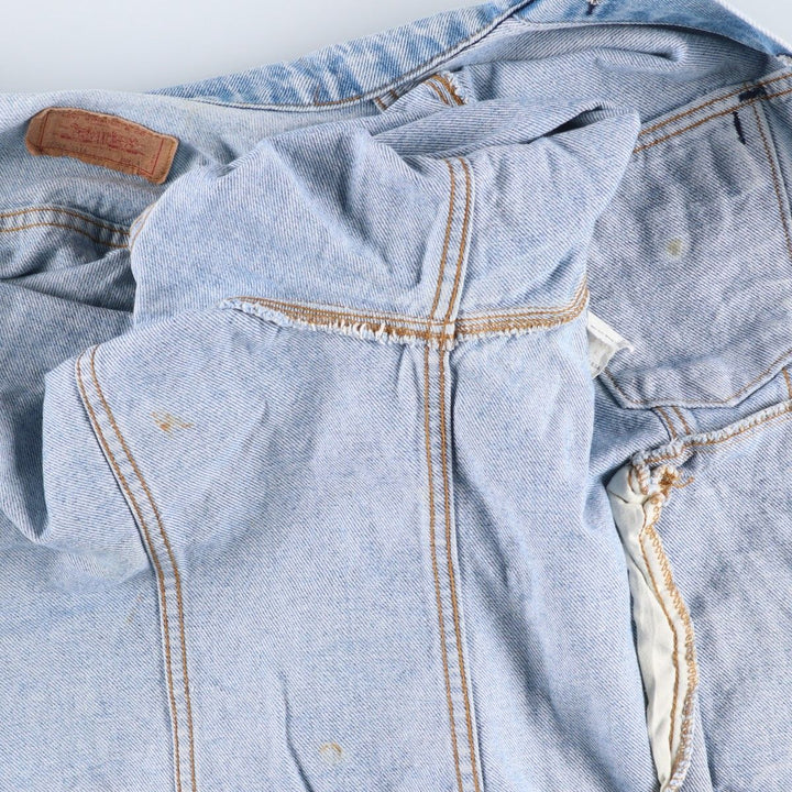 Vintage 1980'S Levi's 70506-0214 denim jacket, made in the USA, size L. cotton blue type Vintage Second Hand