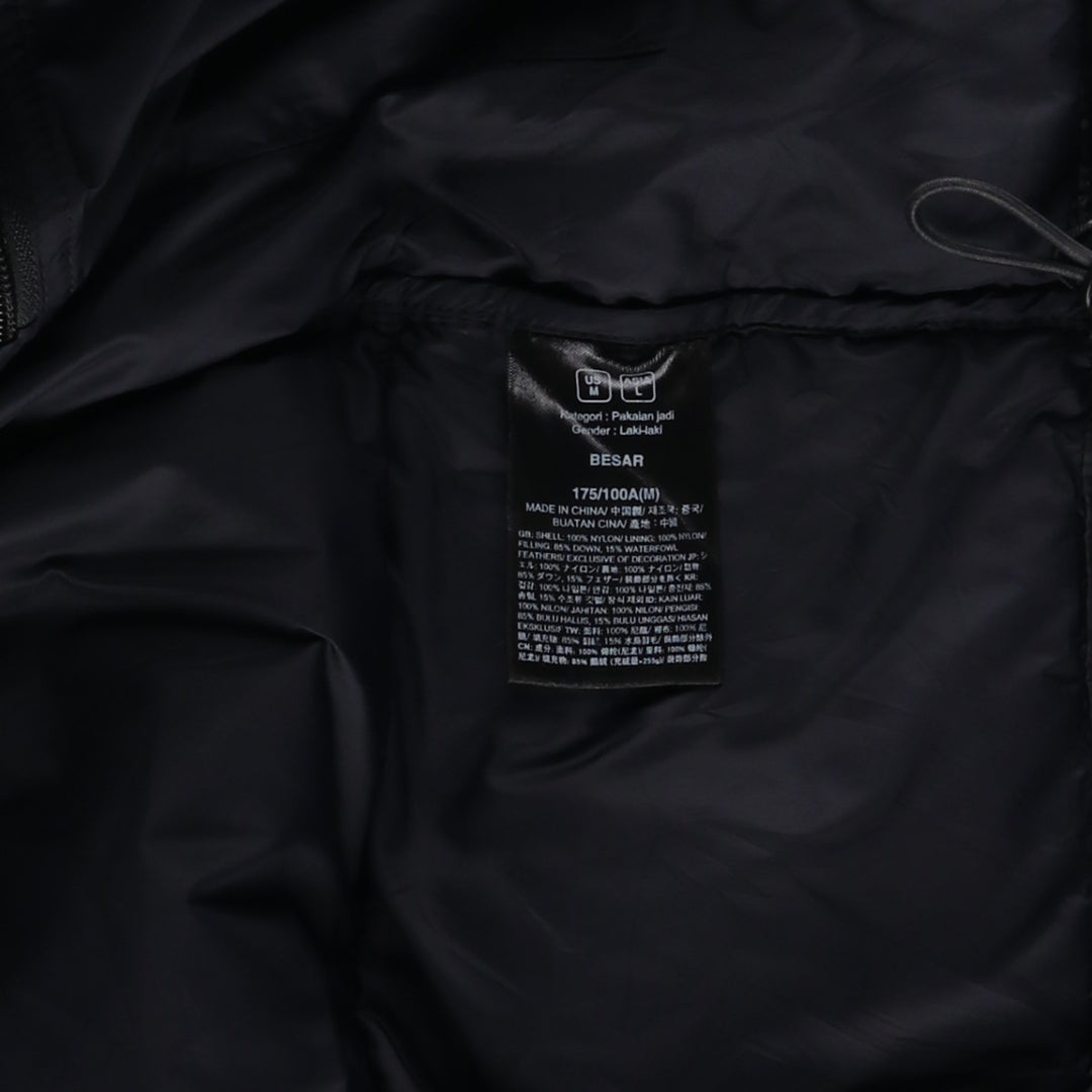 The North Face Nuptse Jacket, 700 fill power ripstop down jacket, men's size M Nylon black type Vintage Second Hand