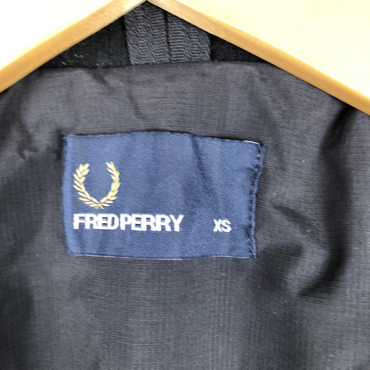 Fred Perry nylon parka, men's size XS Nylon black type Vintage Second Hand