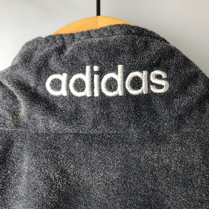 Vintage 90'S Adidas pile jersey, size M, men's Nylon gray type Vintage Second Hand