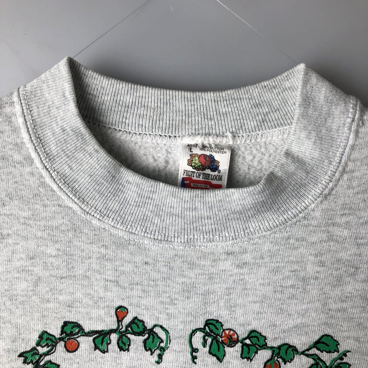90'S Fruit of the Loom printed sweatshirt, made in the USA, men's size L, vintage cotton gray type Vintage Second Hand