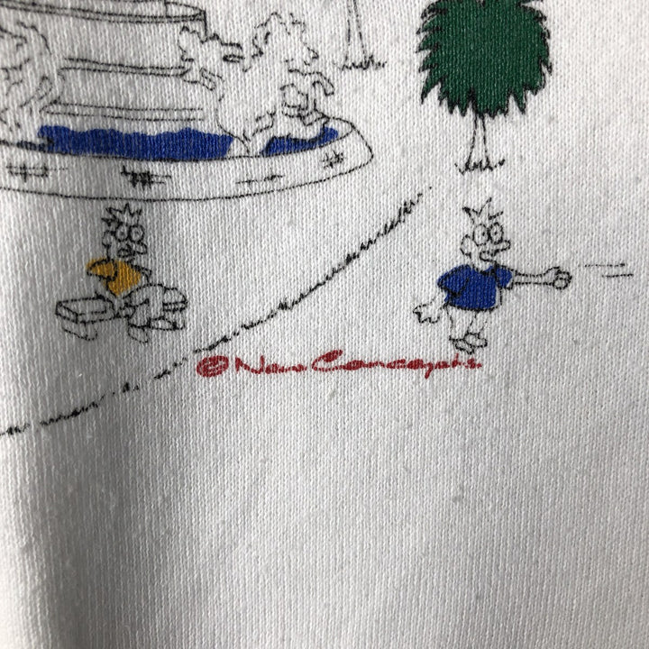 Vintage 80'S Fruit of the Loom printed sweatshirt, made in the USA, size M for men cotton white type Vintage Second Hand