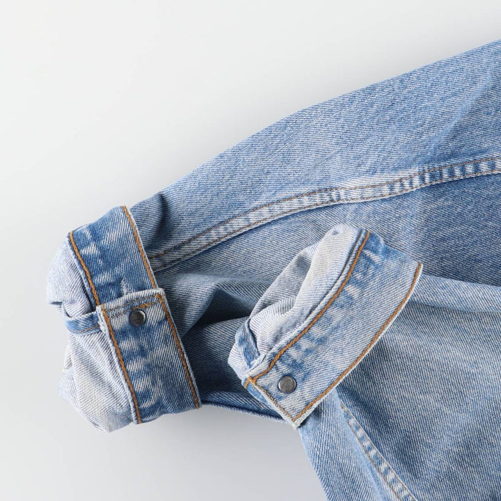 Levi's denim jacket, made in Canada, men's size XL cotton blue type Vintage Second Hand