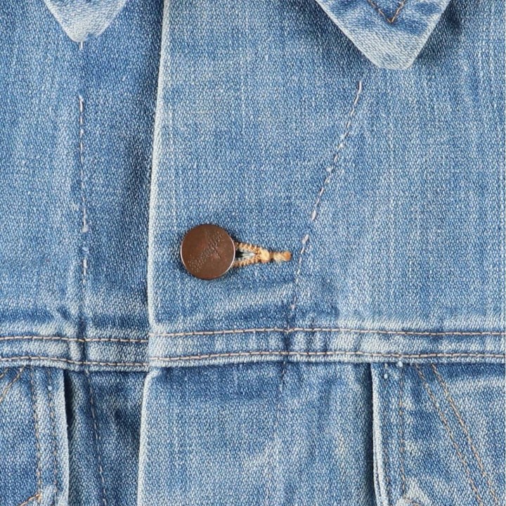 Vintage 1970'S Wrangler denim jacket with black tag, made in the USA, size M, men's size. unclear blue type Vintage Second Hand