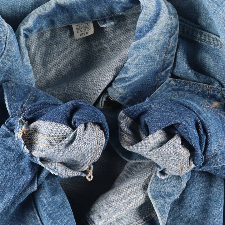 Vintage 1970'S Wrangler denim jacket with black tag, made in the USA, size M, men's size. unclear blue type Vintage Second Hand