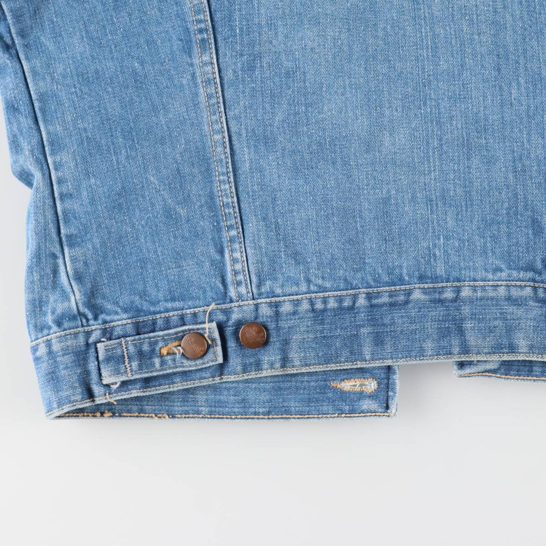 Vintage 1970'S Wrangler denim jacket with black tag, made in the USA, size M, men's size. unclear blue type Vintage Second Hand
