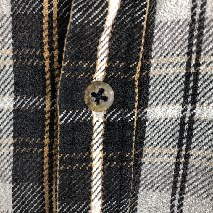 90'S St. John's Bay Check Pattern Long Sleeve Button-Down Heavy Flannel Shirt, Men's Size XL cotton gray type Vintage Second Hand