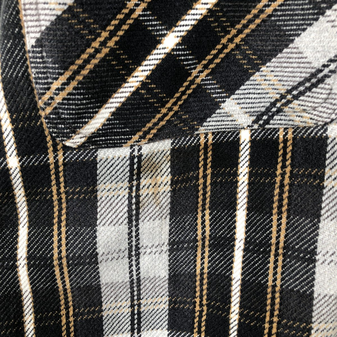 90'S St. John's Bay Check Pattern Long Sleeve Button-Down Heavy Flannel Shirt, Men's Size XL cotton gray type Vintage Second Hand