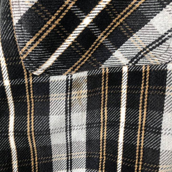 90'S St. John's Bay Check Pattern Long Sleeve Button-Down Heavy Flannel Shirt, Men's Size XL cotton gray type Vintage Second Hand