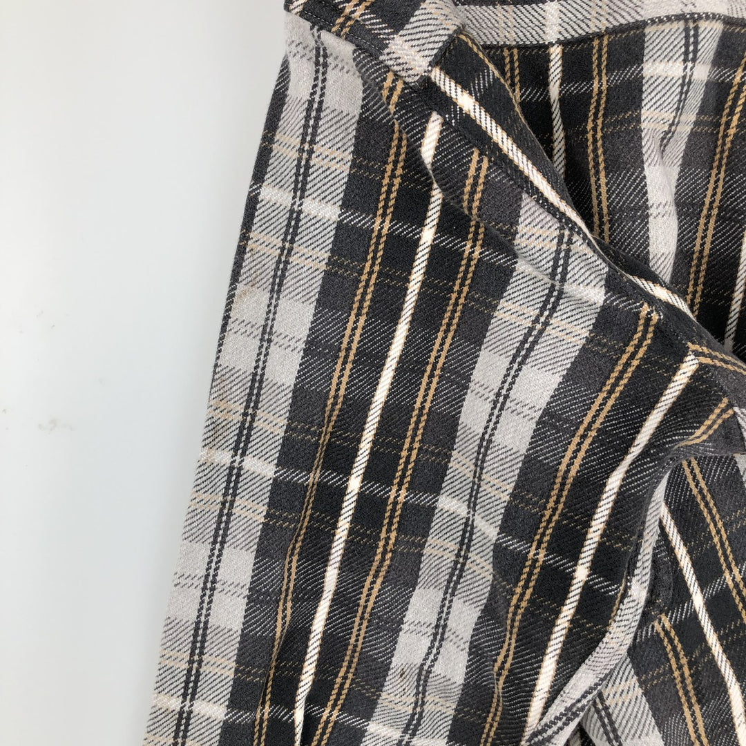 90'S St. John's Bay Check Pattern Long Sleeve Button-Down Heavy Flannel Shirt, Men's Size XL cotton gray type Vintage Second Hand