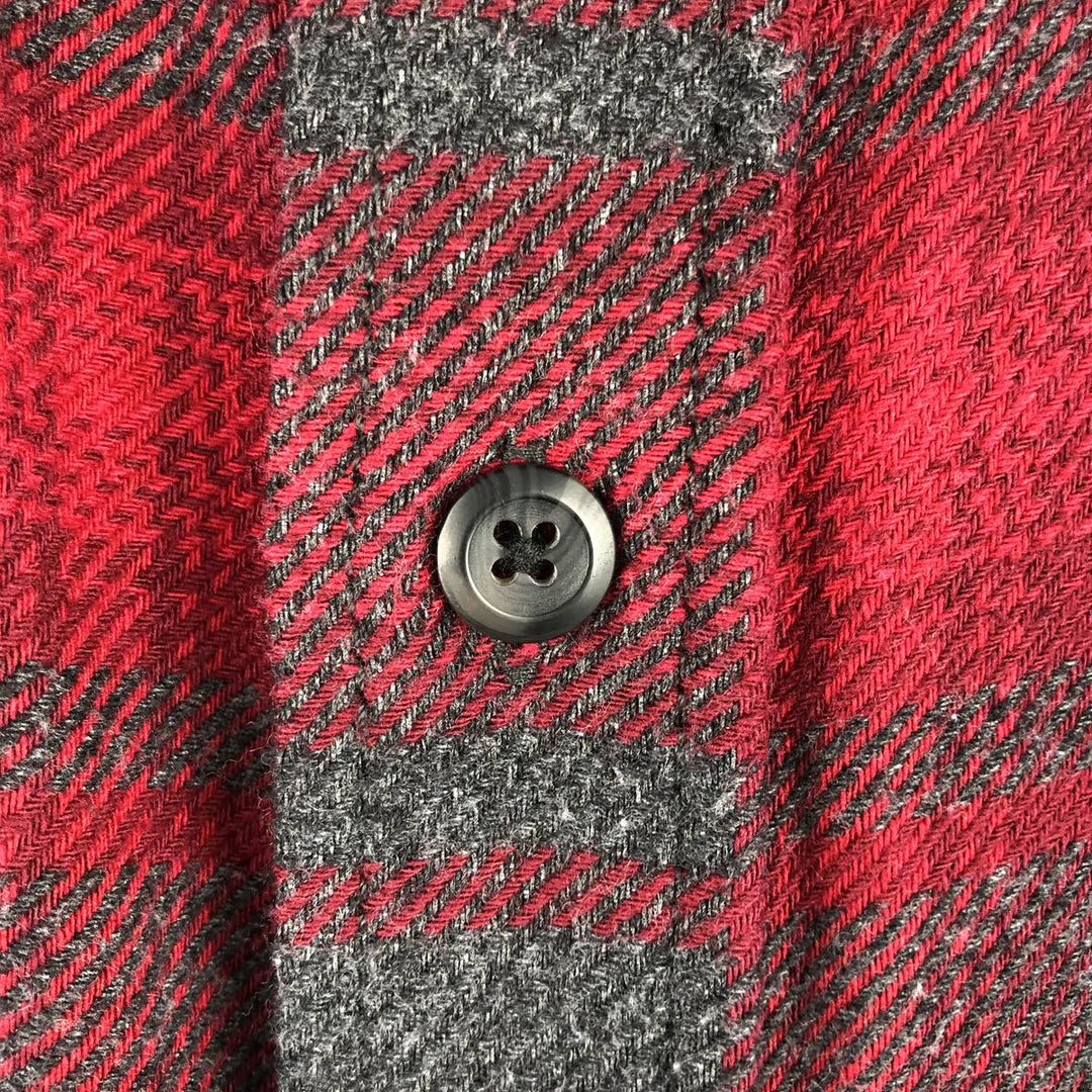 Orvis Wide Collar Long Sleeve Heavy Flannel Shirt, Men's Size Medium cotton red type Vintage Second Hand