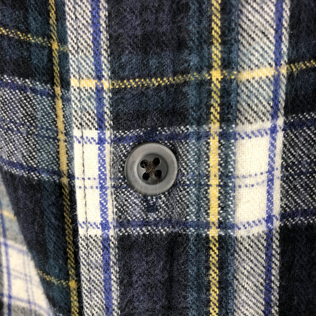 LLBean Long Sleeve Button Down Flannel Check Shirt Men's XL cotton navy blue type Vintage Second Hand