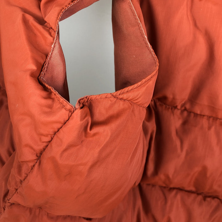 Vintage 1970s-1980'S Woods Rough Rider Down Vest, Made in Canada, Men's Size L Down (insulation) orange type Vintage Second Hand