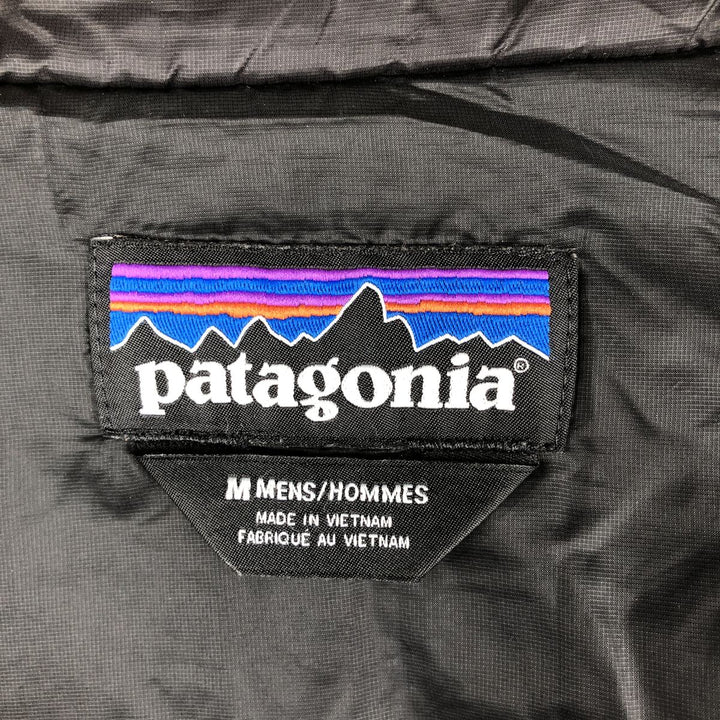 Patagonia Nano Puff Jacket (84212FA18), Men's Medium-sized padded puffer jacket. recycled polyester black type Vintage Second Hand