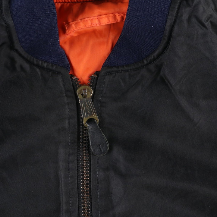 Vintage Wilker Industries MA-1 style padded military flight jacket, men's size M. Nylon black type Vintage Second Hand