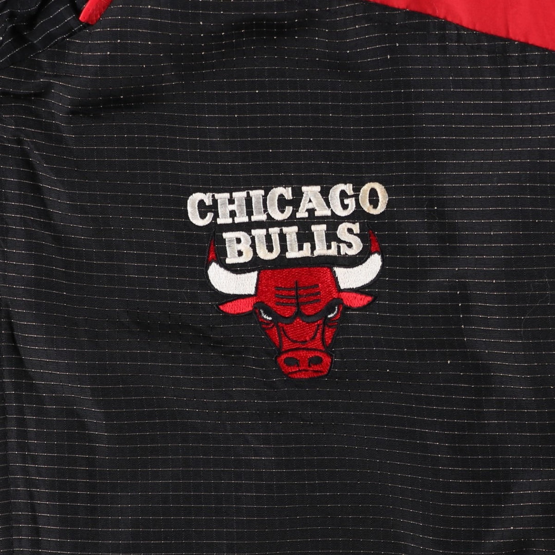 LOGO Athletic NBA Chicago Bulls Padded Puffer Jacket, Men's Size L Nylon red type Vintage Second Hand