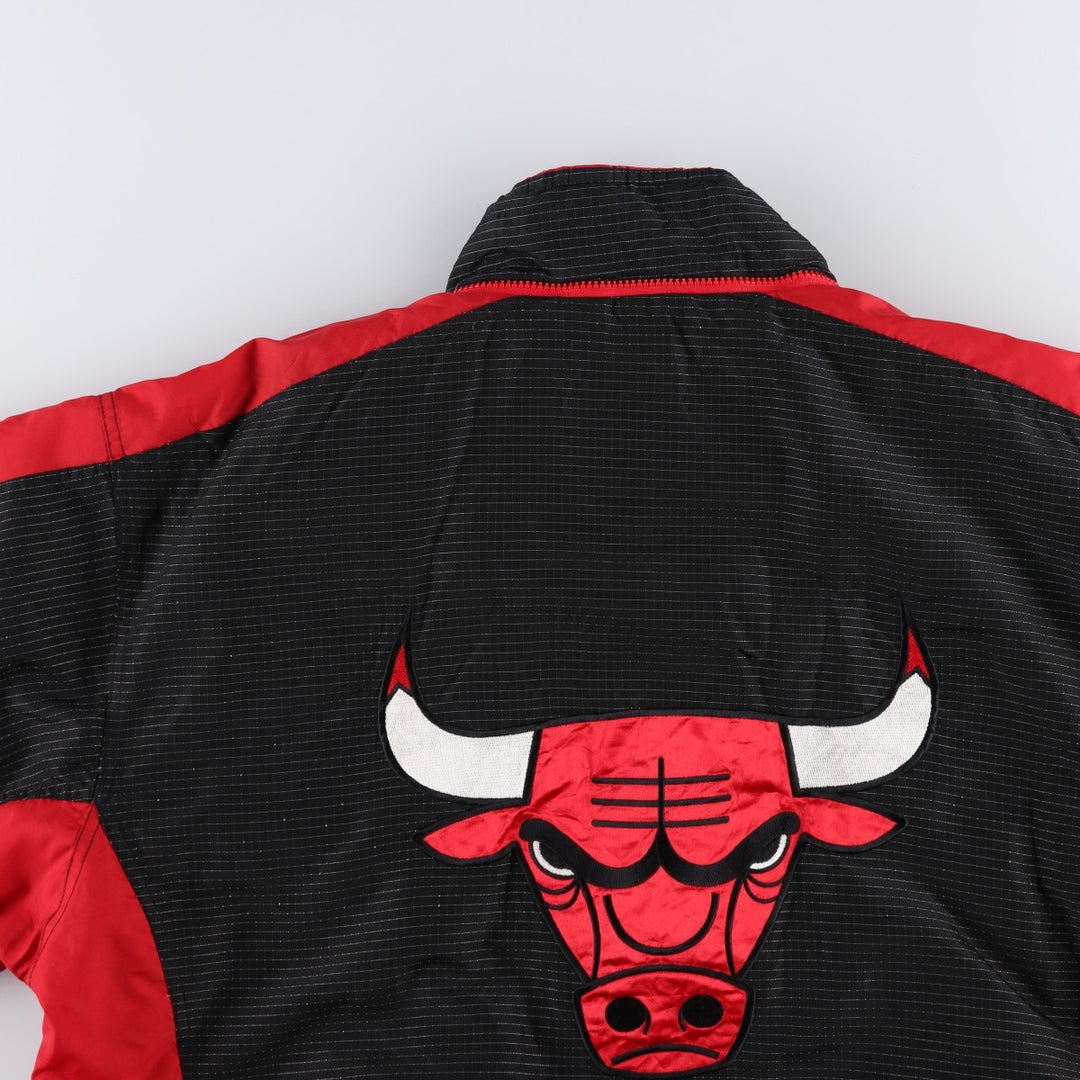 LOGO Athletic NBA Chicago Bulls Padded Puffer Jacket, Men's Size L Nylon red type Vintage Second Hand