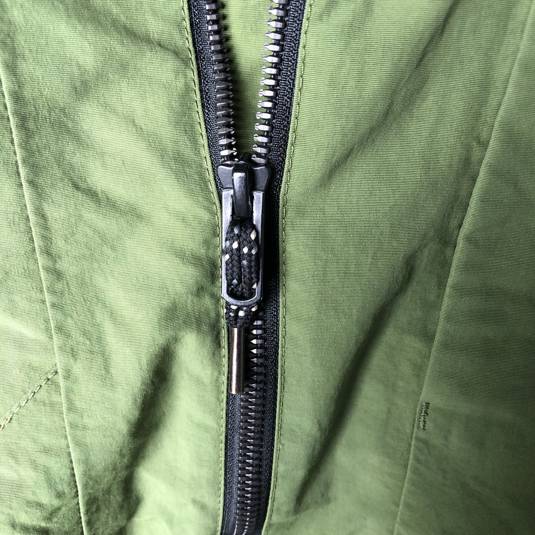 The North Face Nylon Parka, Men's Size L Nylon Khaki type Vintage Second Hand