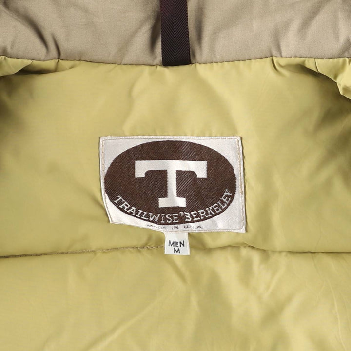 Vintage Trailwise Berkeley Down Jacket, Made in the USA, Men's Size Medium polyester Beige type Vintage Second Hand