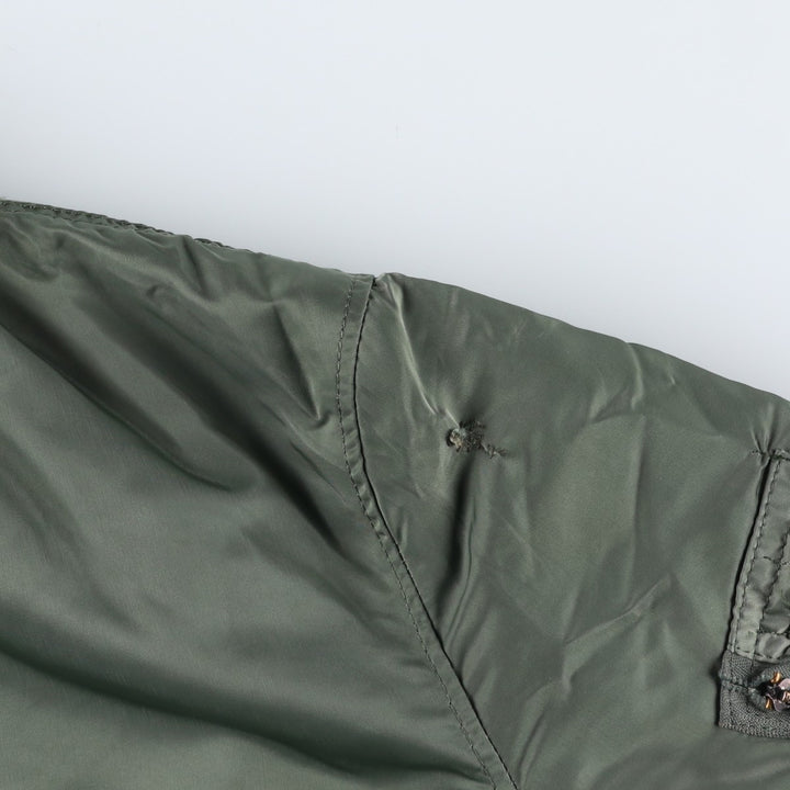 Vintage 80s-90'S Alpha MA-1 style padded military flight jacket, made in the USA, men's size XXL Nylon Khaki type Vintage Second Hand