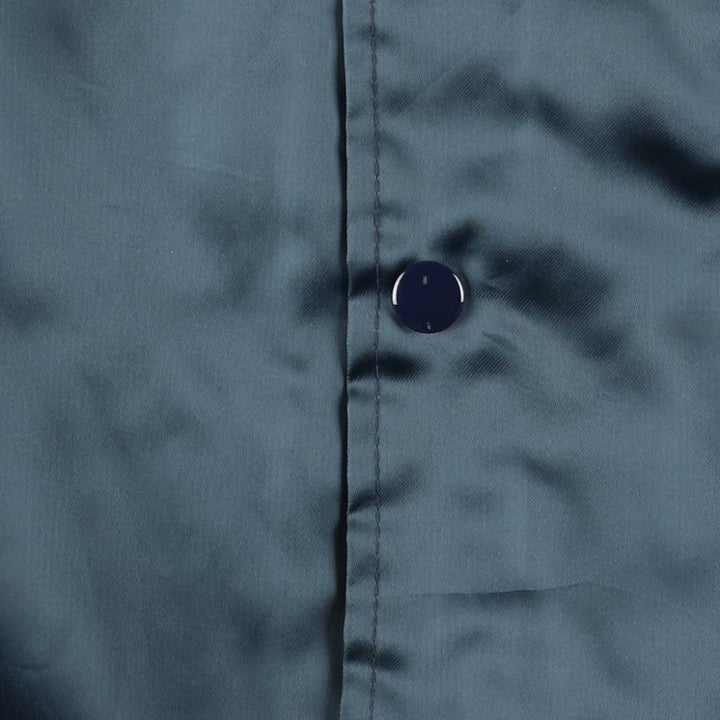 Vintage 90'S AUBURN nylon jacket with back logo, made in the USA, size L. Nylon navy blue type Vintage Second Hand