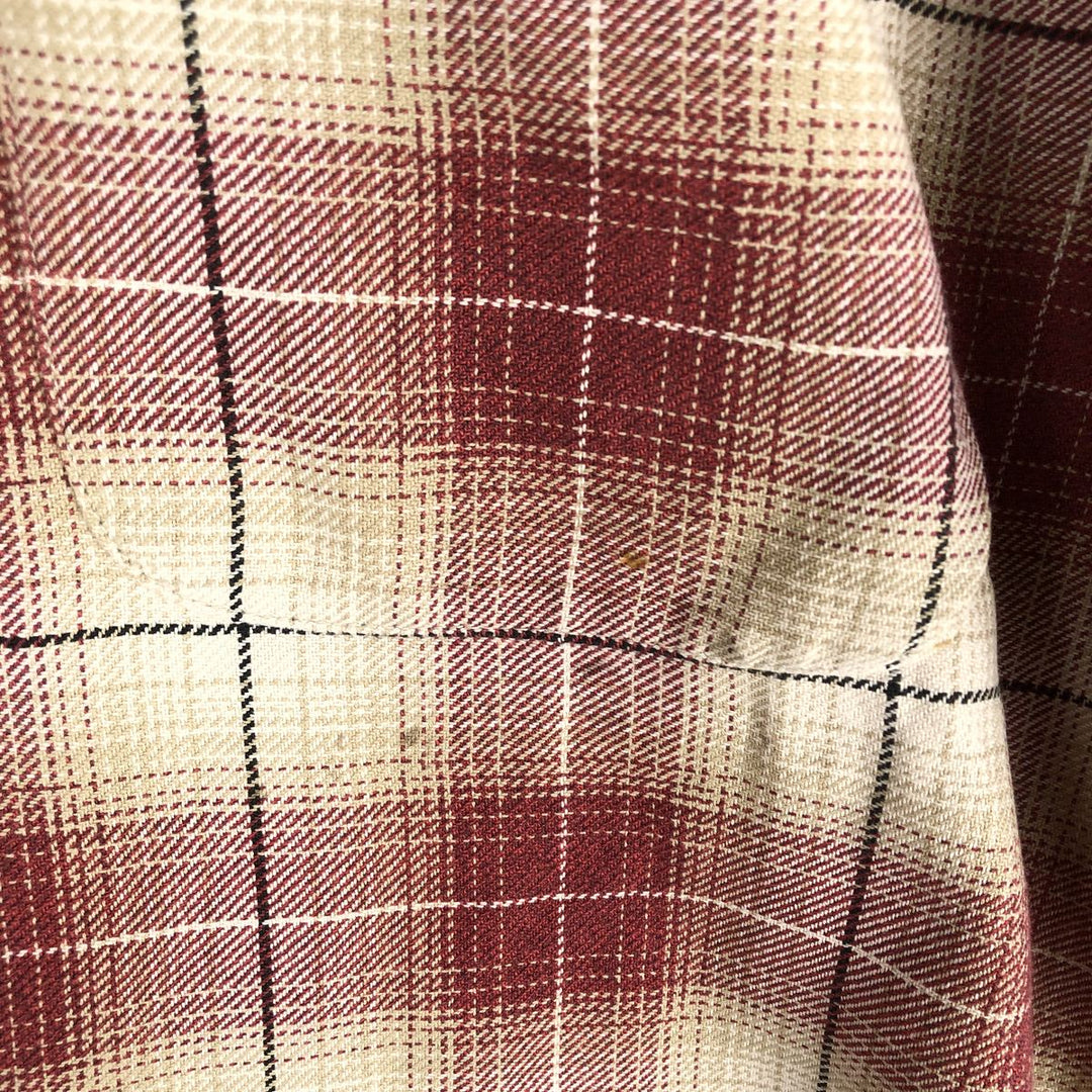 Vintage 90s-00'S St. John's Bay ombré check long-sleeve button-down light flannel check shirt, men's size L cotton red type Vintage Second Hand