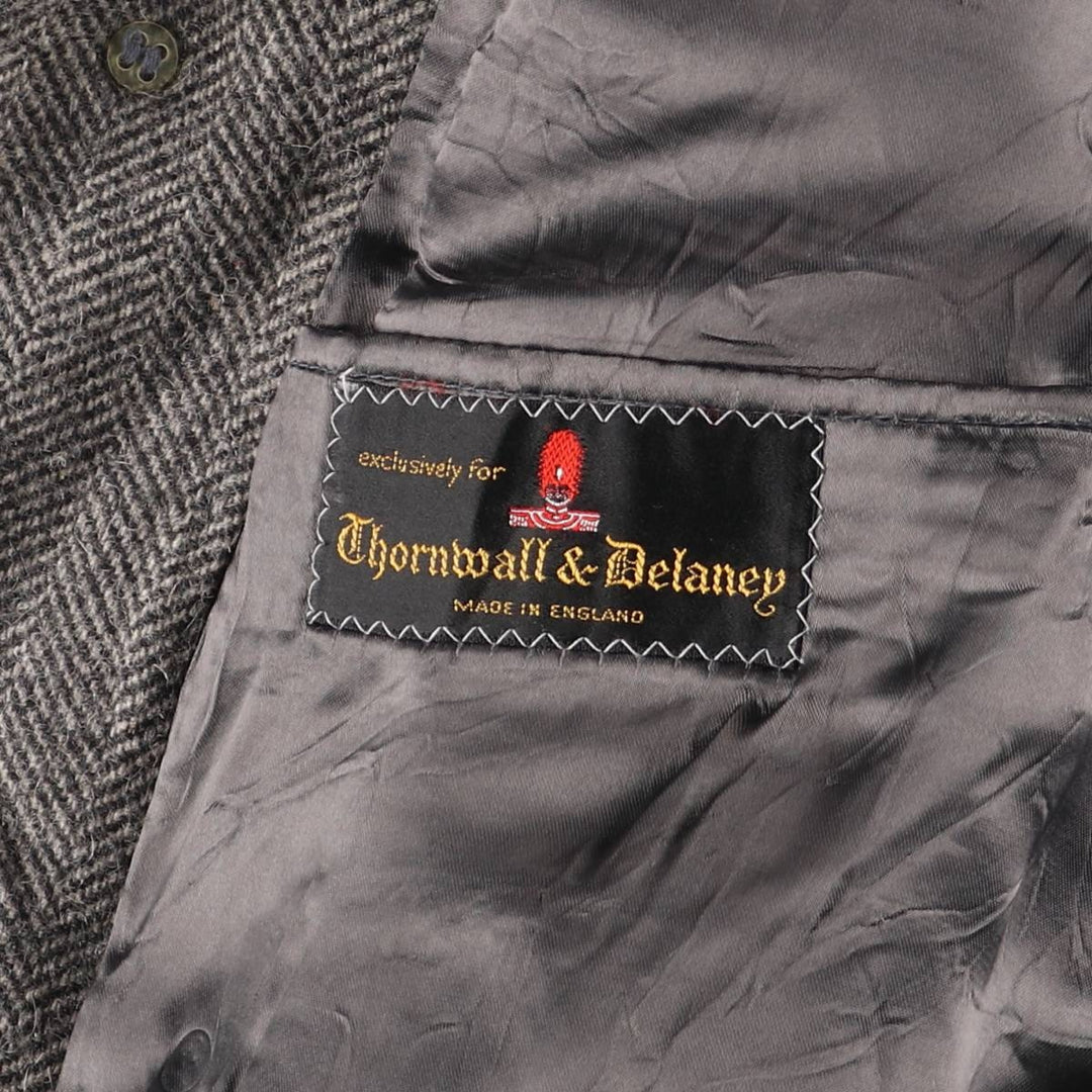 Thornwall and Delaney Herringbone Chesterfield Coat, Made in England, Men's Size M unclear gray type Vintage Second Hand