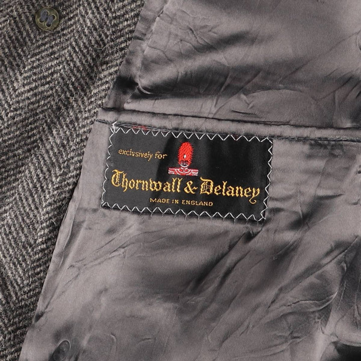 Thornwall and Delaney Herringbone Chesterfield Coat, Made in England, Men's Size M unclear gray type Vintage Second Hand