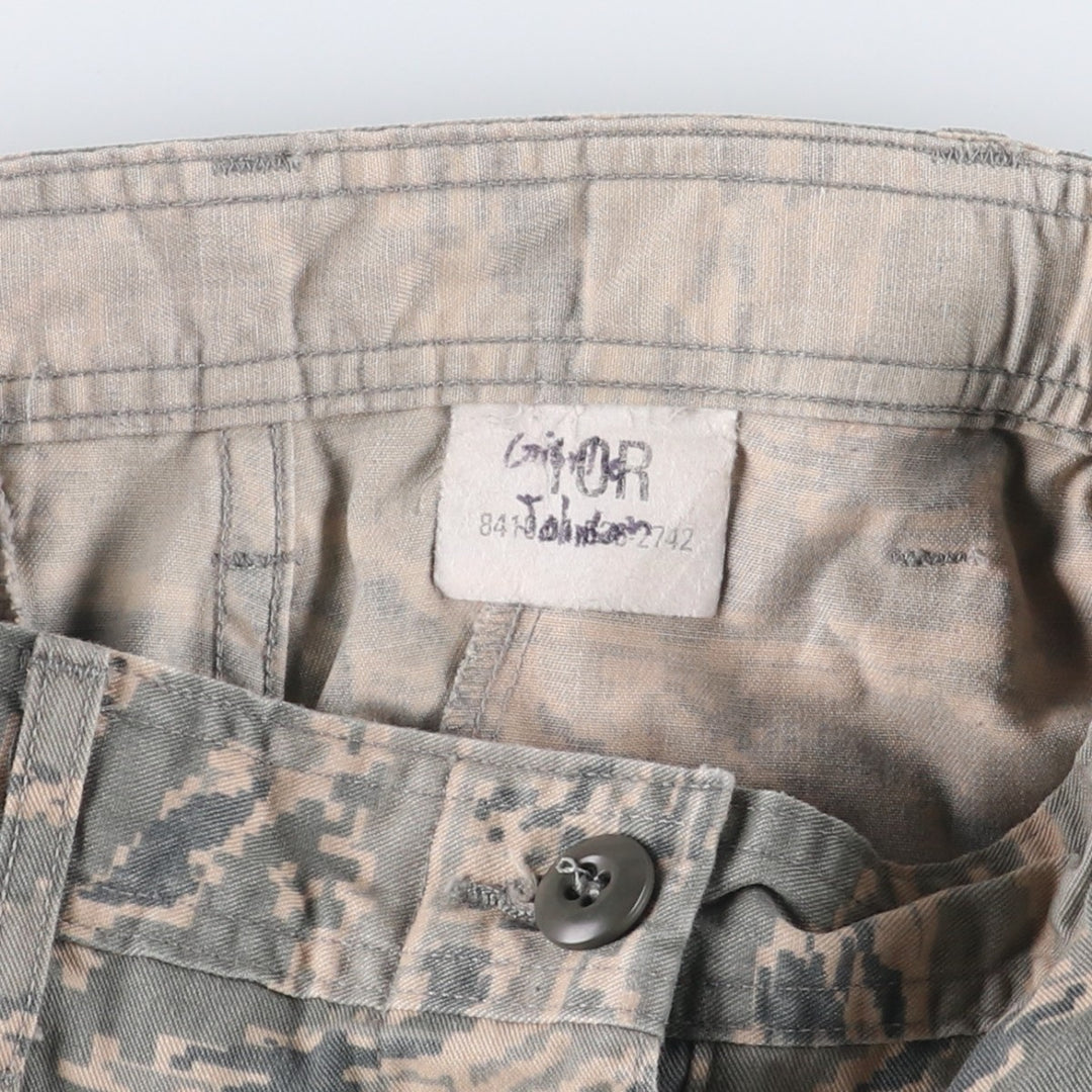 Authentic US military USAF camouflage pattern military cargo pants, made in the USA, women's size L (w28) Nylon Khaki type Vintage Second Hand