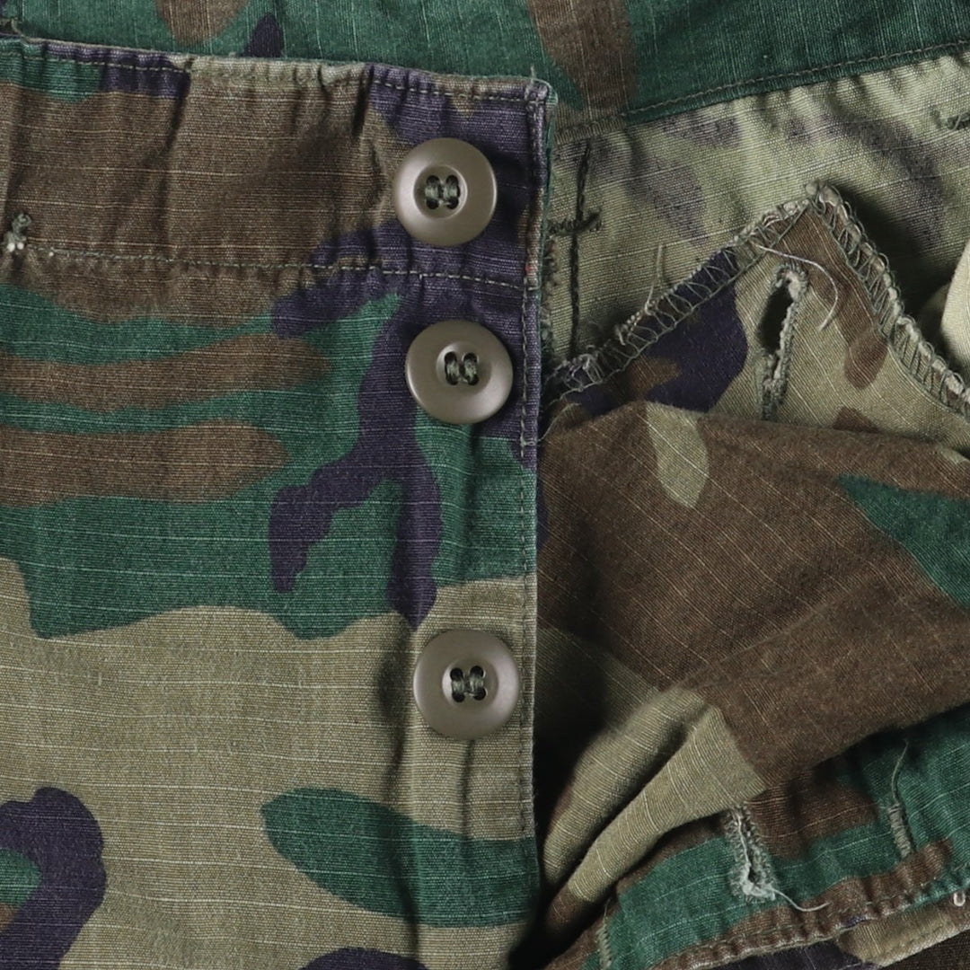 Authentic US military camouflage woodland camo ripstop military cargo pants, X-SMALL-SHORT, women's size M (w26). cotton Khaki type Vintage Second Hand