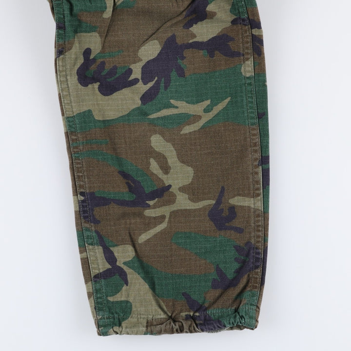 Authentic US military camouflage woodland camo ripstop military cargo pants, X-SMALL-SHORT, women's size M (w26). cotton Khaki type Vintage Second Hand